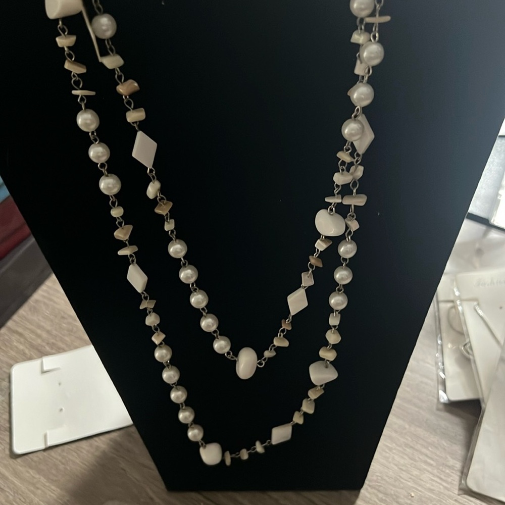 Women’s necklace, fashion jewelry